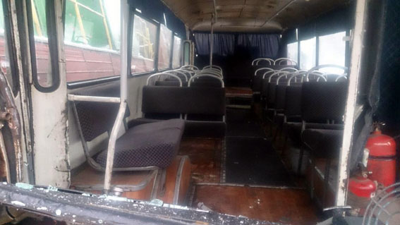 в Донецкой области автобус попал под поезд