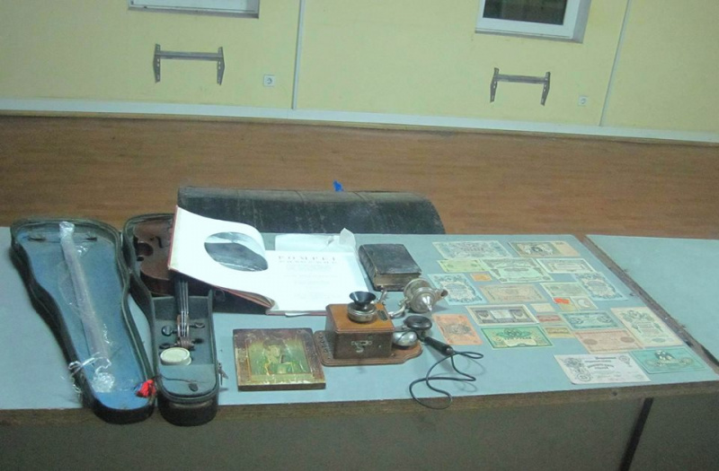 В Сумской области задержали иностранца, пытавшегося вывезти в РФ скрипку Stradivarius