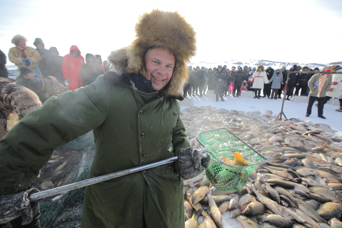 Дмитрий Комаров в Китае испытает на себе экстрим зимней рыбалки и поймает рекордный улов