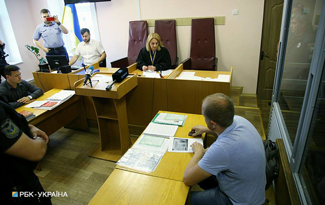 Суд почав розгляд справи щодо погрому кіосків на Даринку