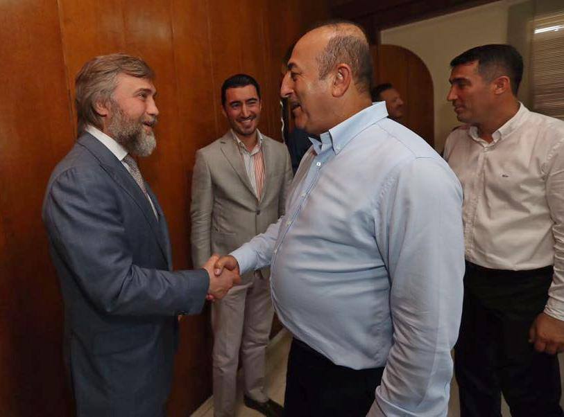 Новинский встретился с министром иностранных дел Турции