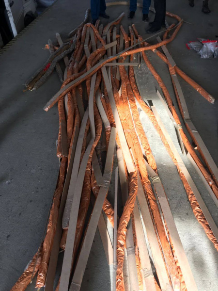 На границе с Польшей задержали более 100 килограммов янтаря