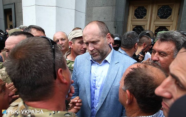 Митинг под Радой: в правительственный квартал стянули 500 правоохранителей