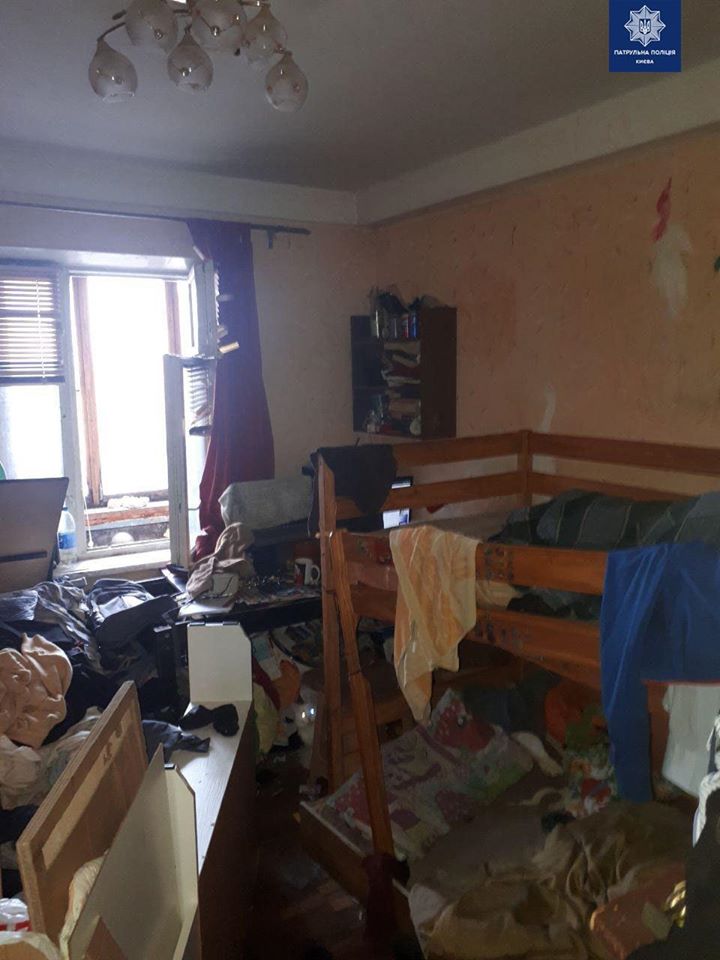 У Києві на вулиці знайшли 6-річну дівчинку: її історія потрясла "копів"