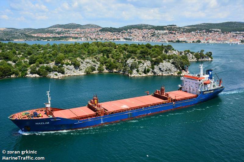 В Азовском море ФСБ России задержала турецкое судно