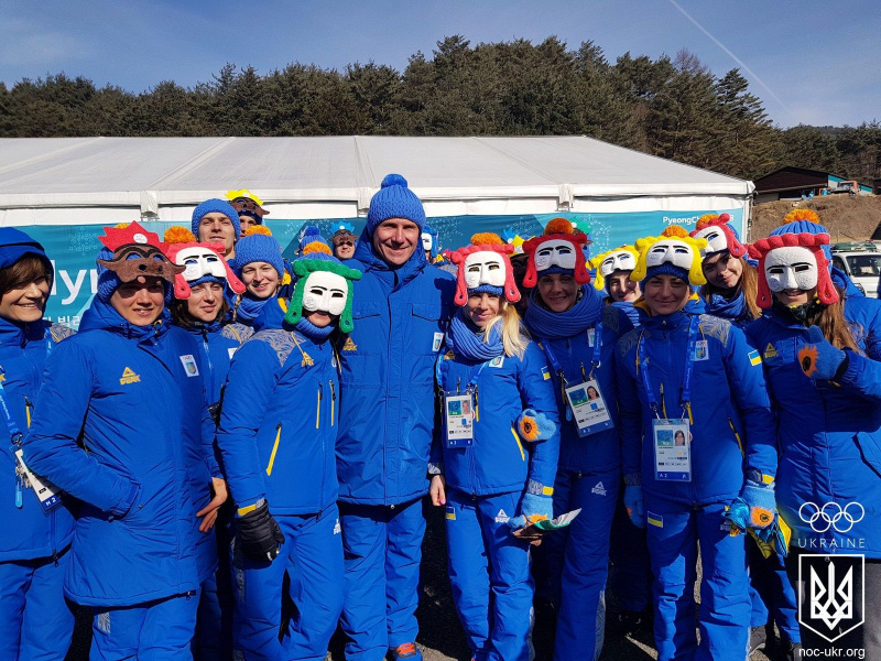 В Олимпийской деревне Пхенчхана подняли флаг Украины