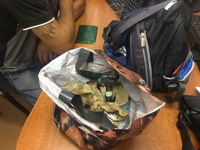 СБУ задержала украинца, пытавшегося вывезти в РФ запчасти к авиадвигателям