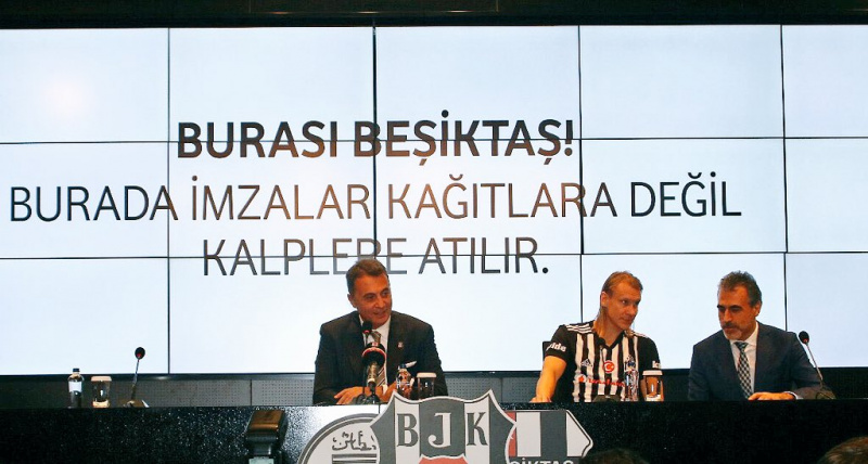 Вида подписал контракт с "Бешикташем"