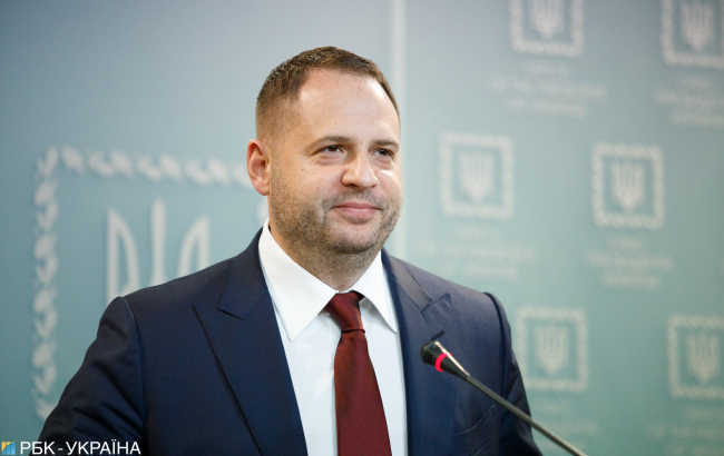 Вся президентская рать: как Зеленский формирует команду власти и кто ему в этом помогает