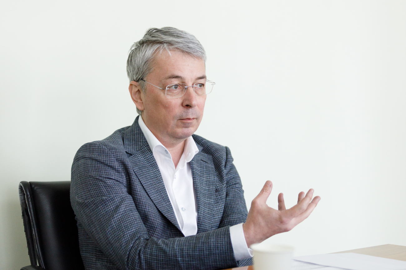 Олександр Ткаченко: Я не зовсім розумію, що таке "українська російська мова"