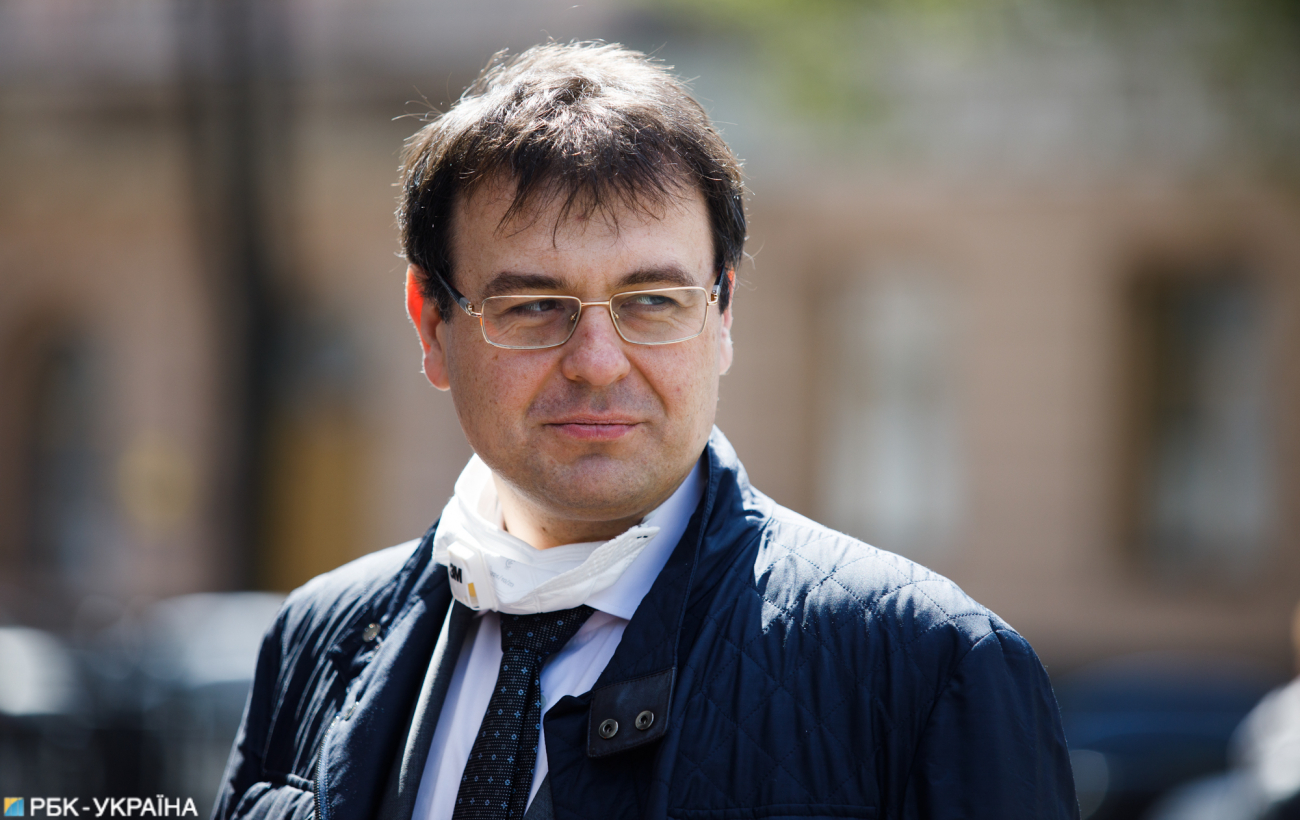 Бій з "тінню". Що стоїть за останніми санкціями РНБО і навіщо це Зеленському