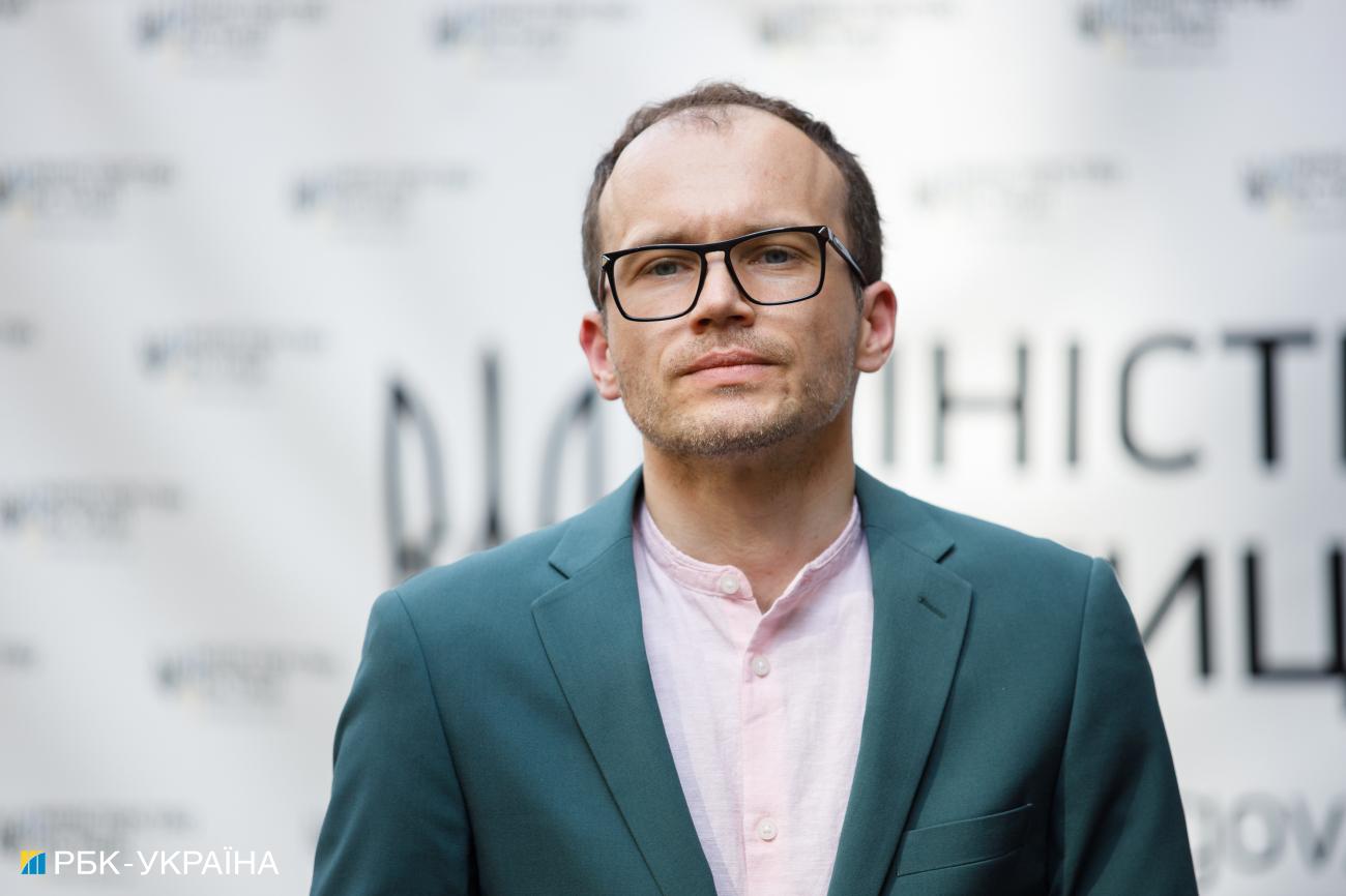 Запад ждет. Почему Украина спешит с реформой НАБУ и Высшего совета правосудия