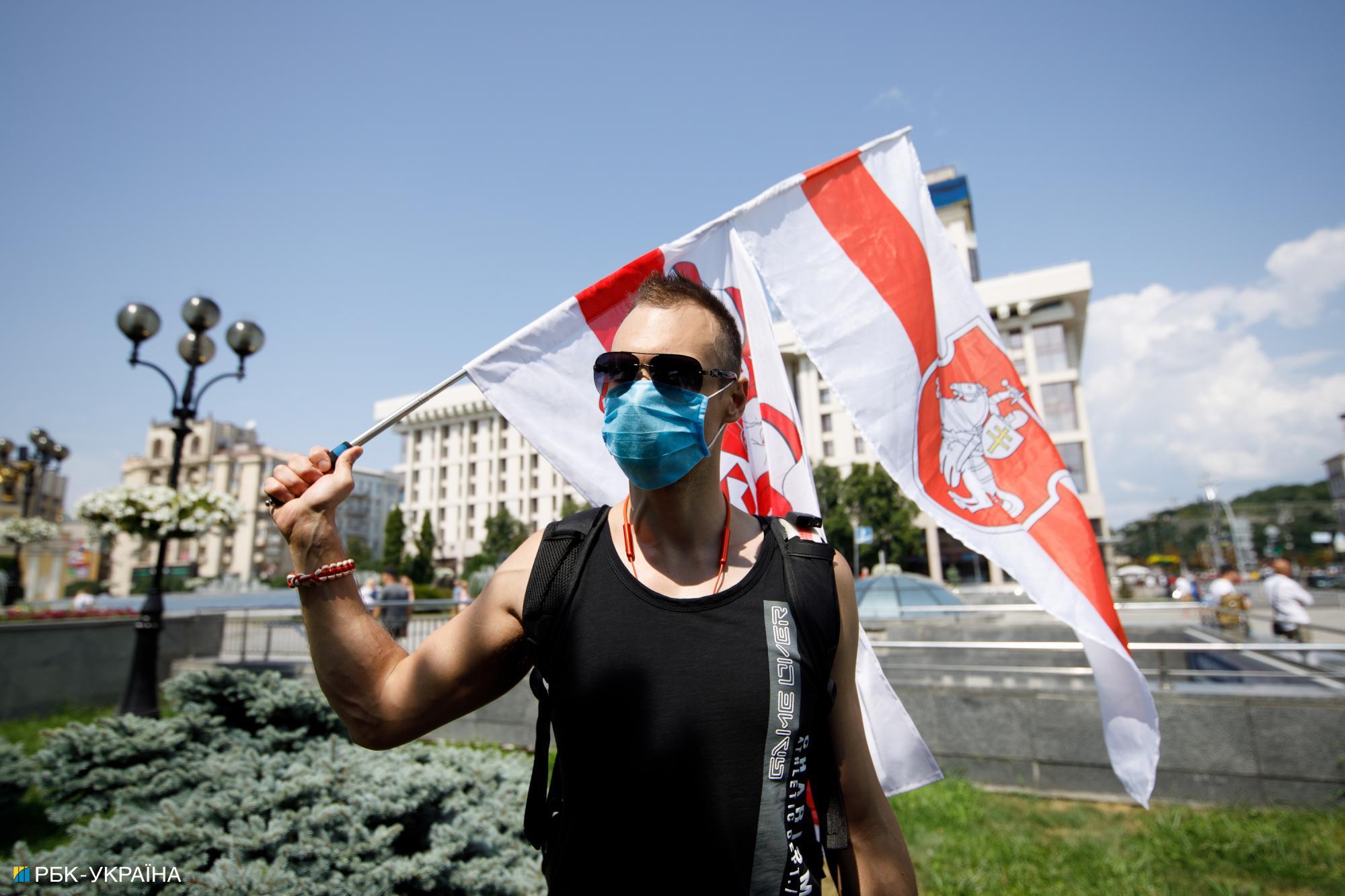 Режим StandBy. Чим в Україні живуть білоруси, які втекли від Лукашенка