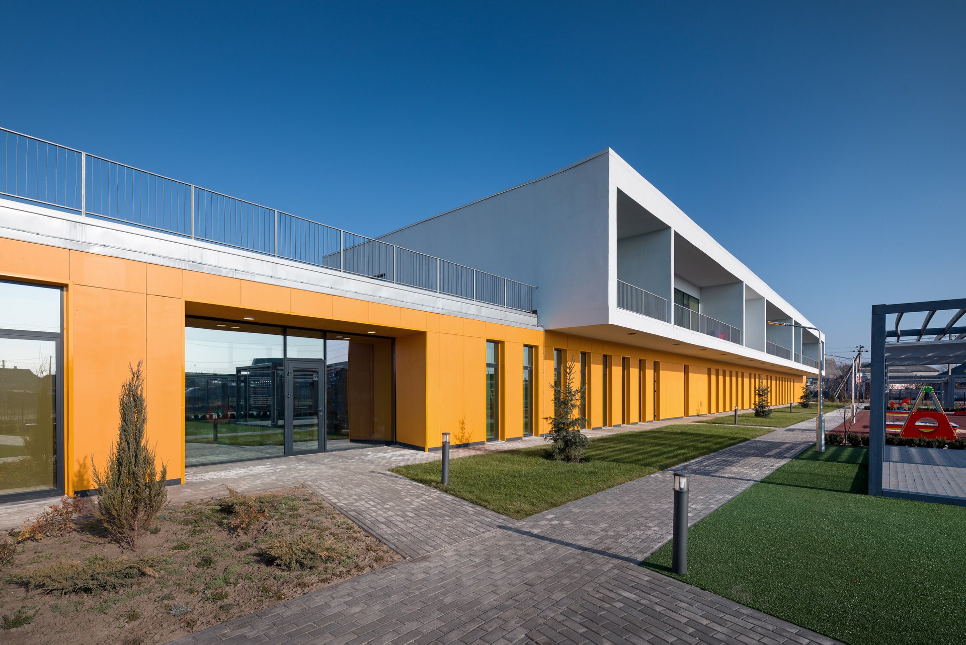 Голик: в Днепропетровской области построен детский садик новой архитектуры