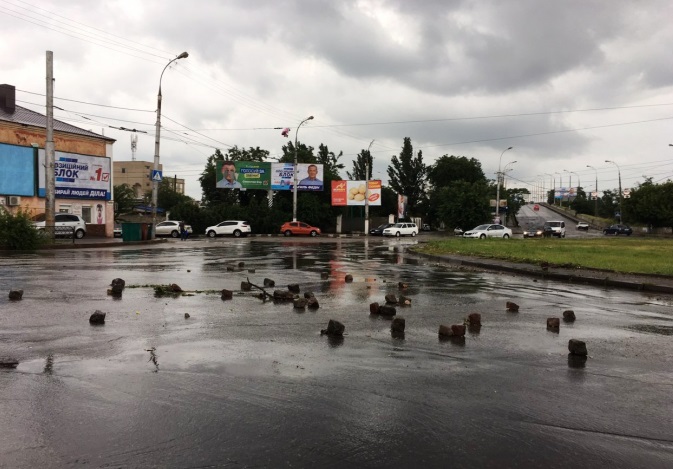 Херсон ушел под воду: фото и видео разрушительной стихии