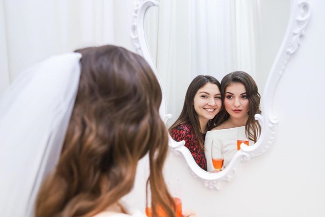 Дочь Кузьмы Скрябина вышла замуж за студента: новые фото со свадьбы