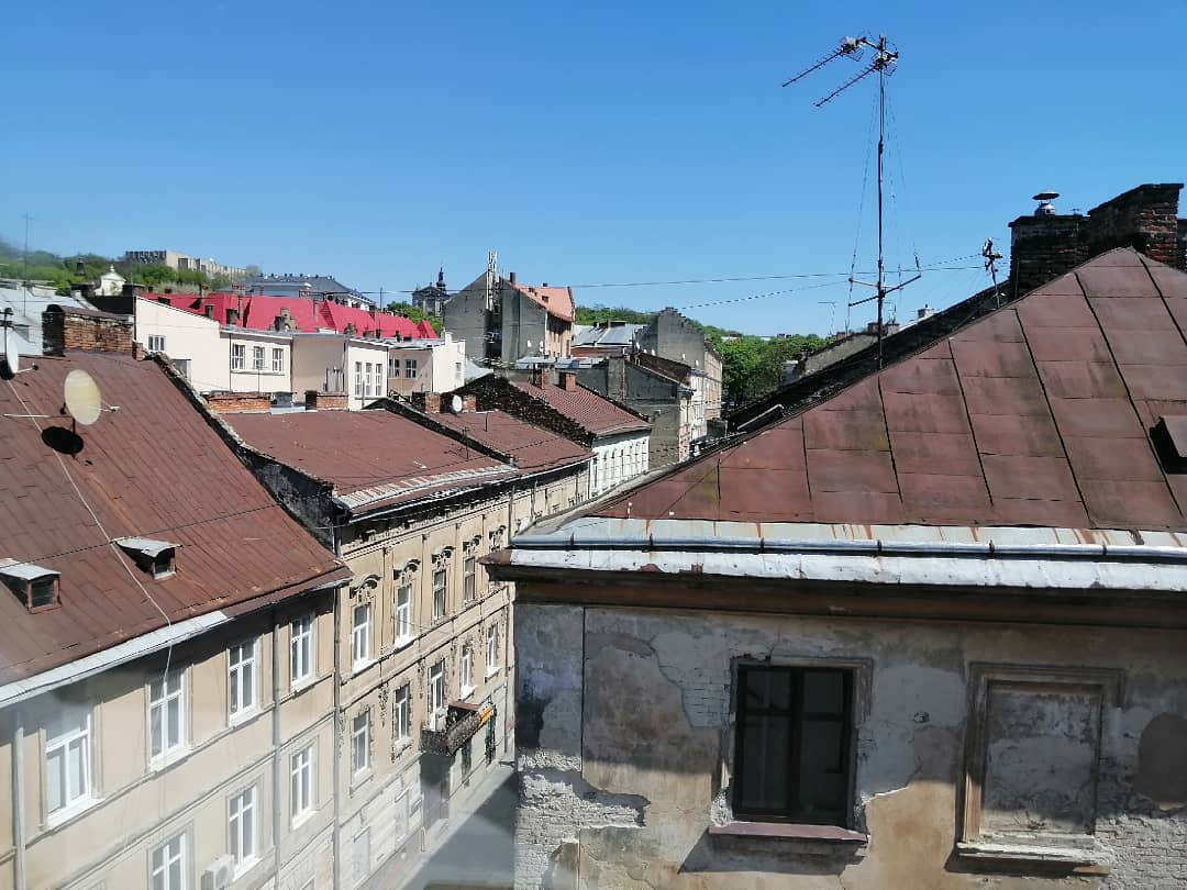 "Дякую, Львiв!" Макаревич с 36-летней женой устроили романтическую прогулку по городу