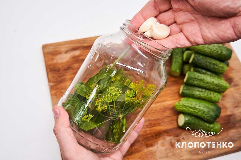 Клопотенко раскрыл секрет идеальных огурцов с кетчупом чили: вкус "взорвет" ваши рецепторы!