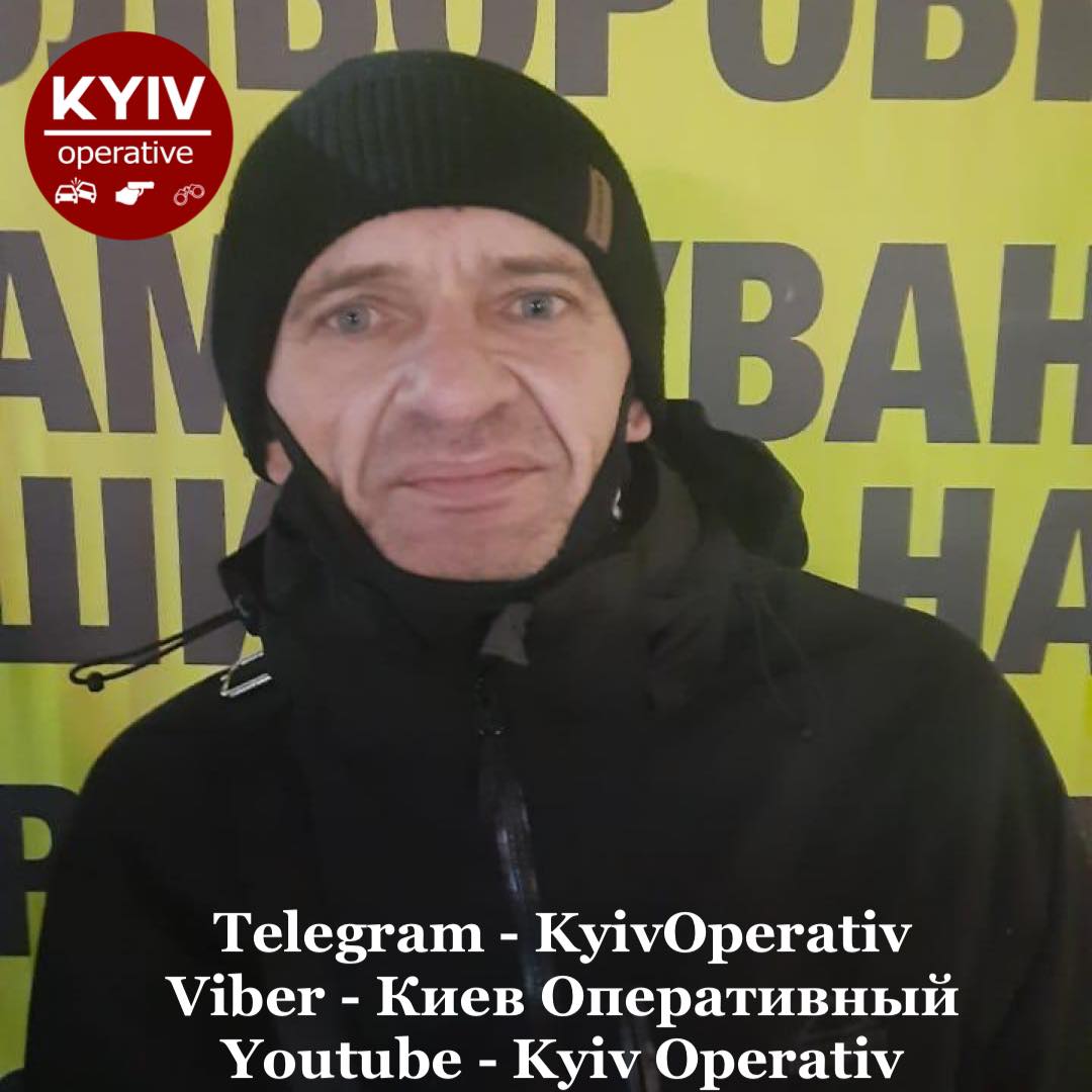 В Киеве наглые воры обокрали девочку на глазах у полицейских (фото)