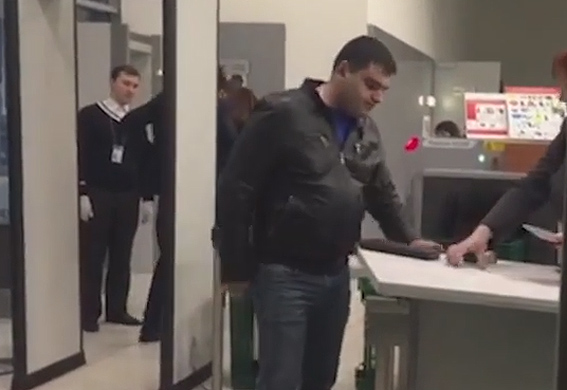 Полиция выдворила из Украины очередного "вора в законе"