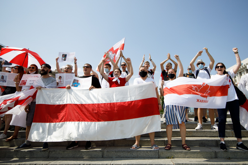 Режим StandBy. Чим в Україні живуть білоруси, які втекли від Лукашенка