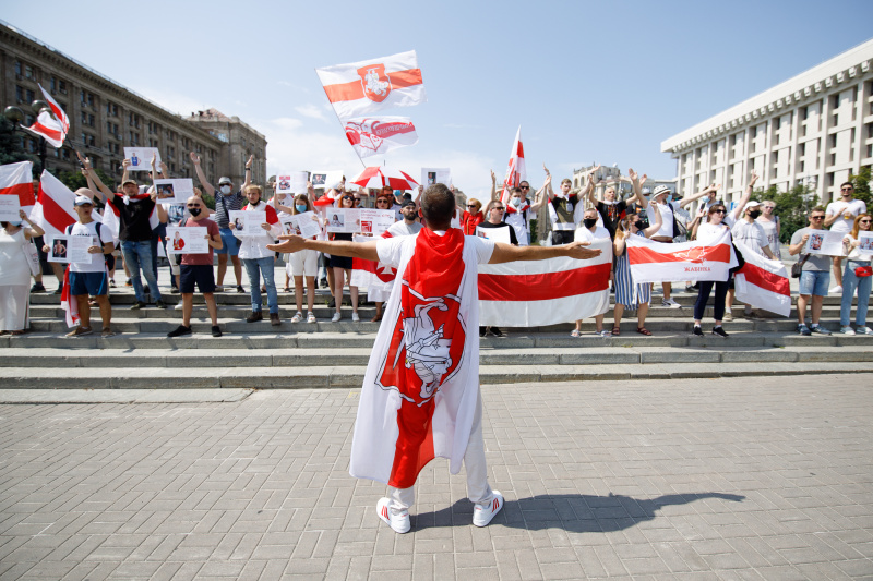 Режим StandBy. Чим в Україні живуть білоруси, які втекли від Лукашенка
