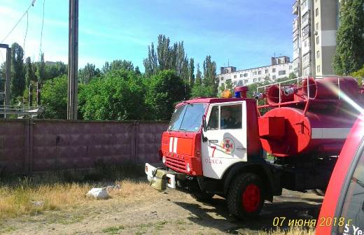 В Одессе из-за пожара на электроподстанции без света остались 75% абонентов одного из районов