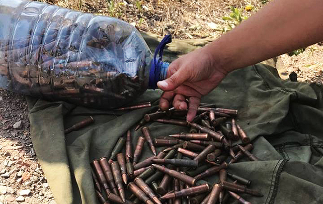 В Луганской области обнаружили тайник с боеприпасами