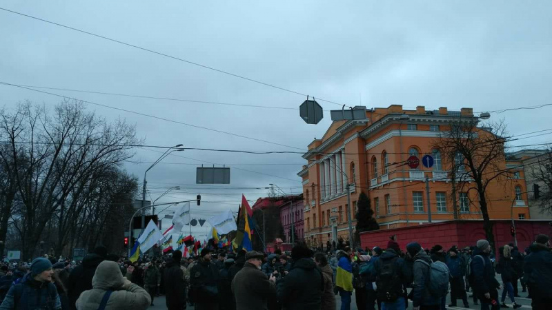 Марш в Киеве: около 5 тыс. активистов собрались на Европейской площади