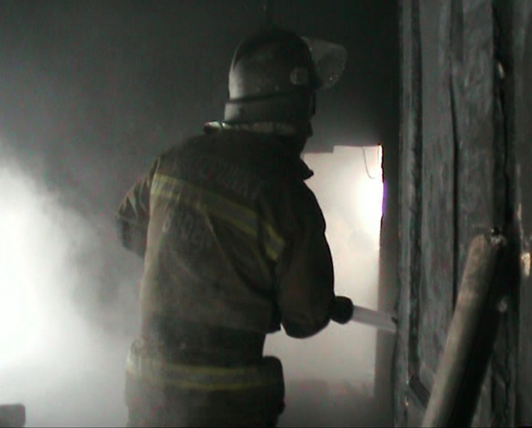 В Сумской области на пожаре частного дома погибли 2 человека