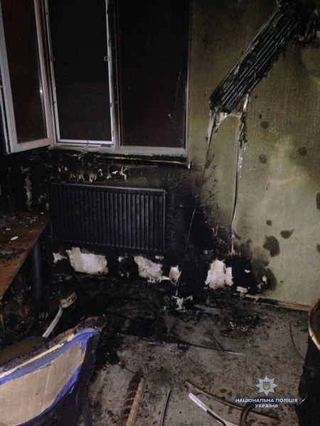 Полиция открыла дело по факту поджога офиса "Четвертой власти" в Ровно