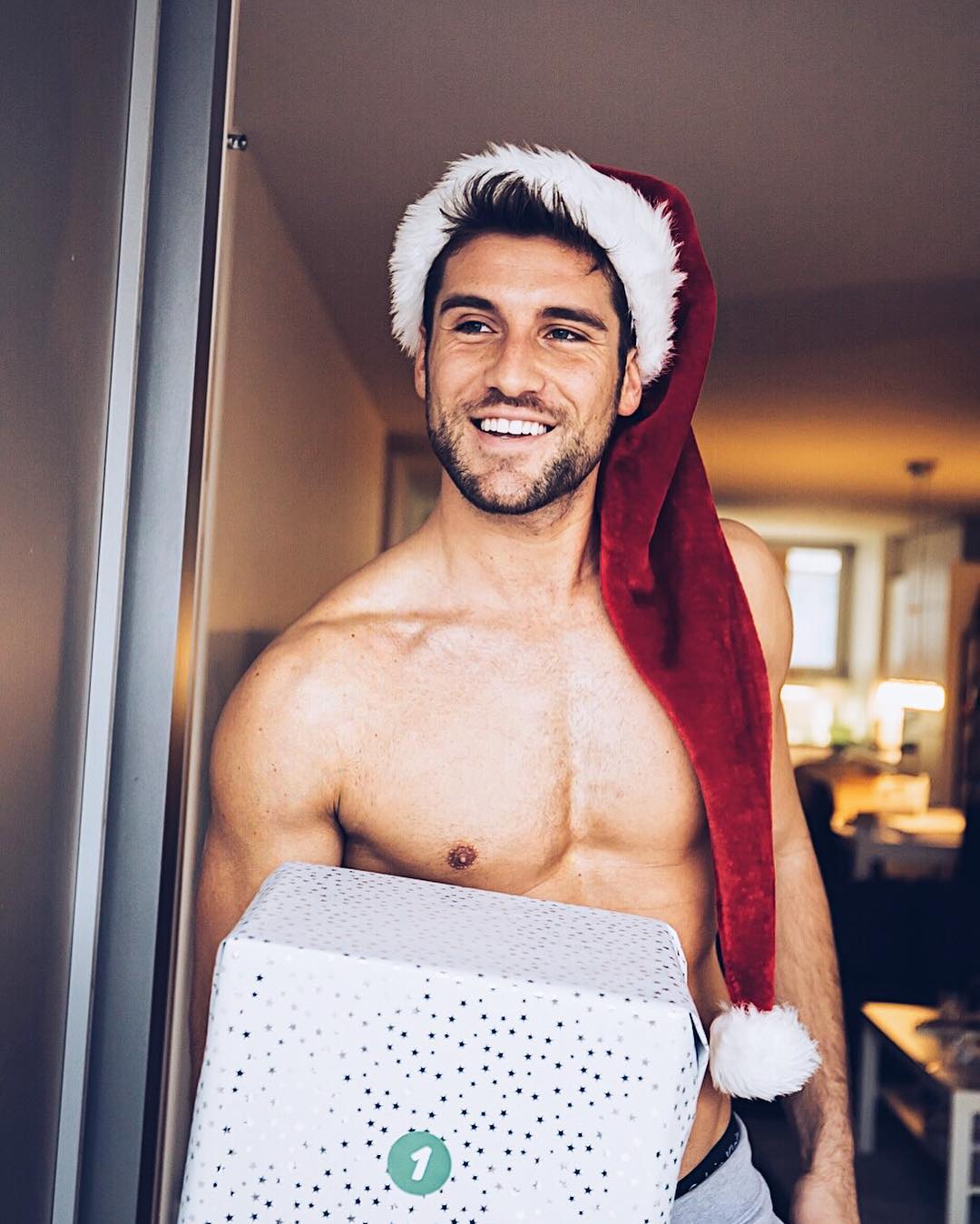 Hot Santa: топ-6 горячих мужчин в образе Санта-Клауса со всего мира