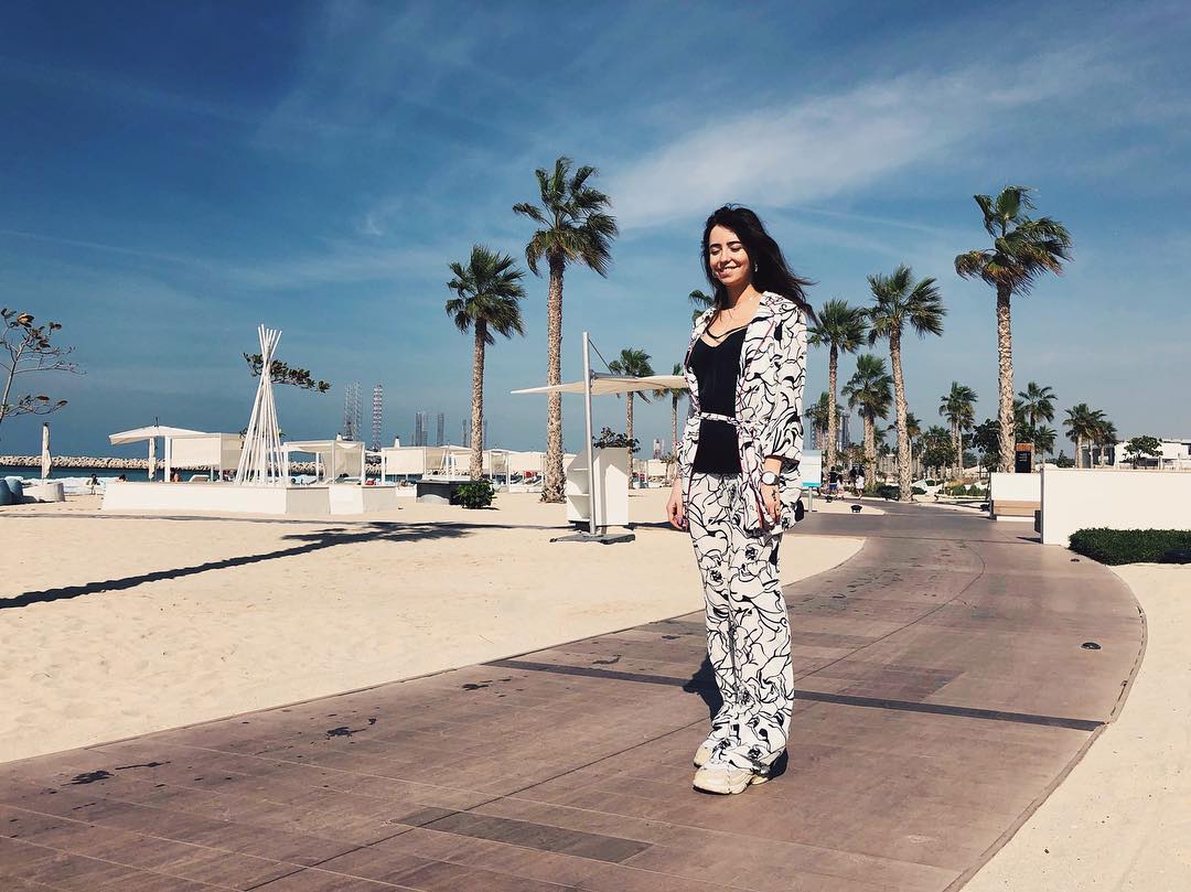 Тренд сезона: Дорофеева примерила ультрамодный образ