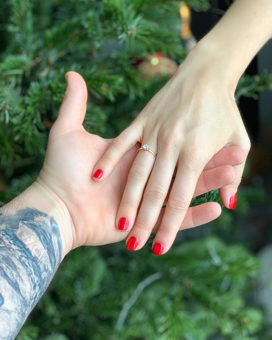 Популярна телеведуча виходить заміж: хто обранець