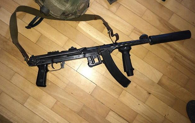 В Одесі знайшли арсенал зброї, яке могли використовувати під час свят