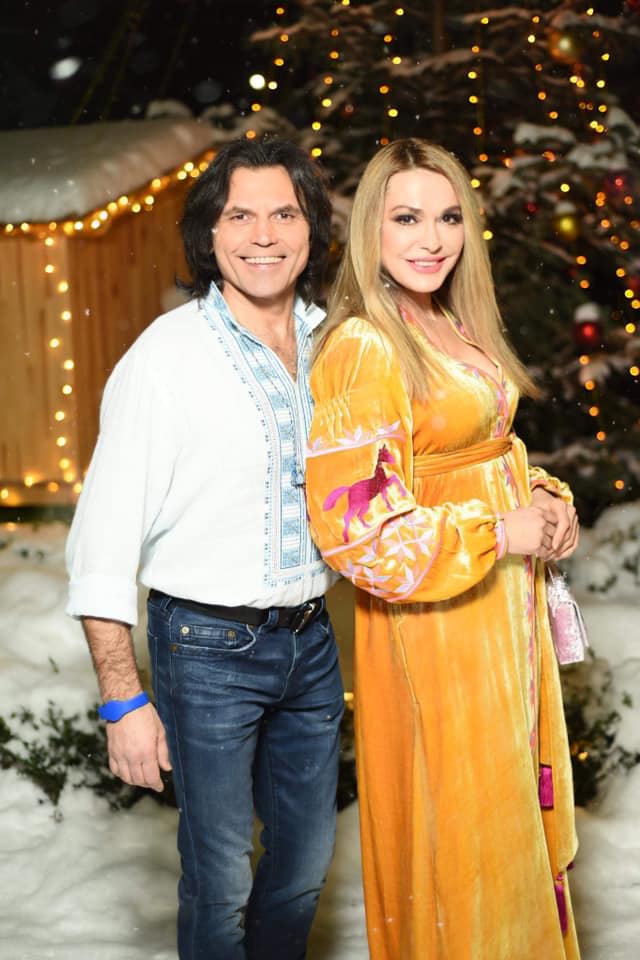 Ольга Сумская очаровала образом в платье-вышиванке