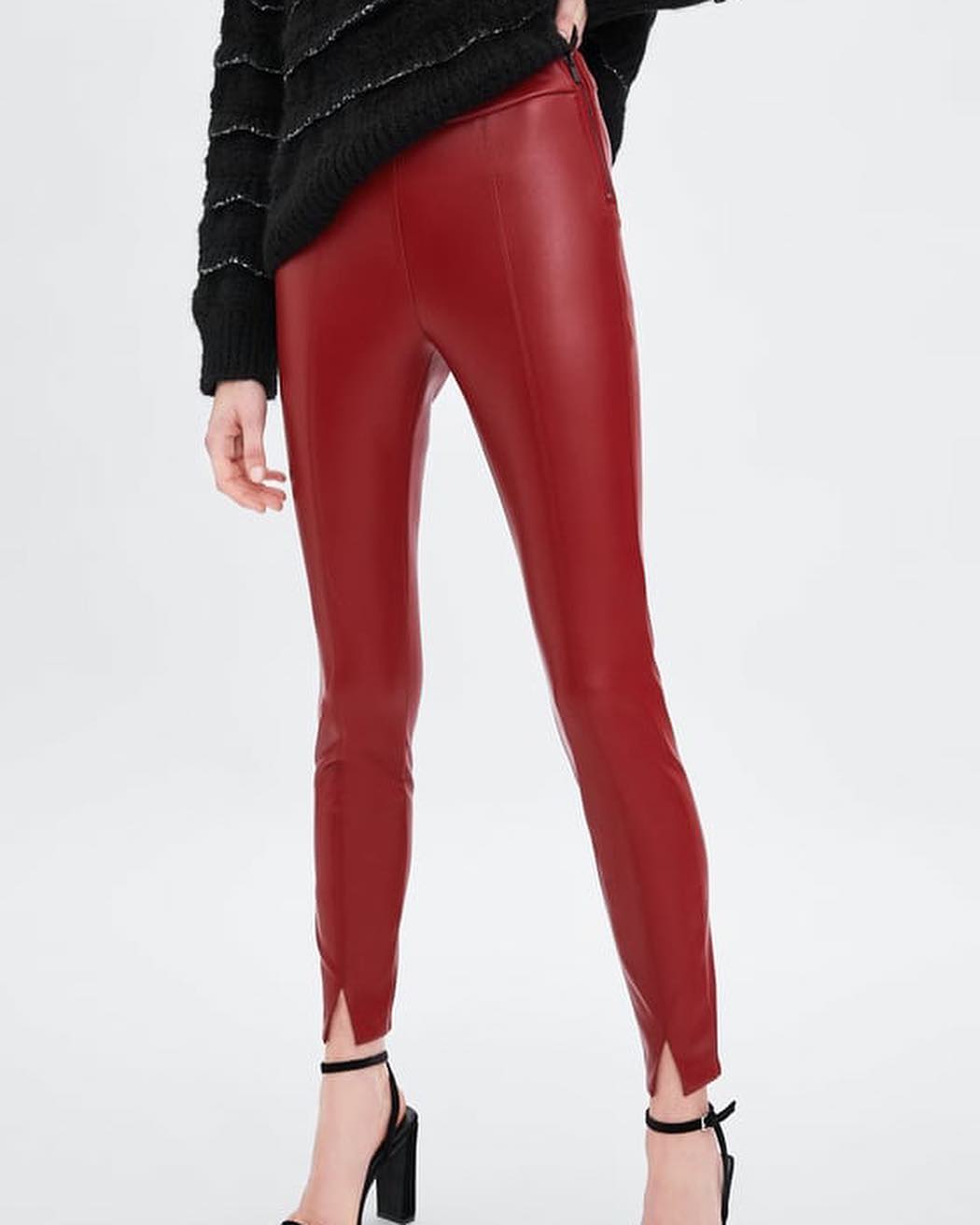 Главный тренд весны 2019: беспроигрышный кожаный образ