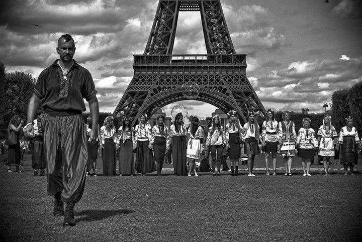 Памяти легендарного "Мифа": как пел, жил и сражался за Украину Василий Слипак (видео)