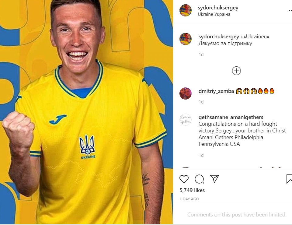 Футболисты сборной начали говорить на украинском после "языкового скандала"