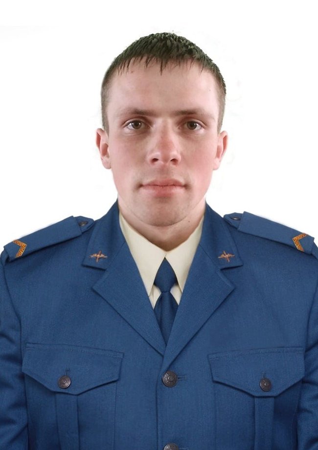 Погибшие в сентябре герои: истории на фото украинских защитников