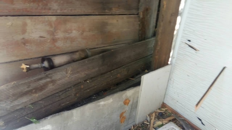 Боевики обстреляли жилые кварталы Золотого-4, - штаб