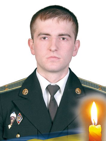 Погибшие в сентябре герои: истории на фото украинских защитников