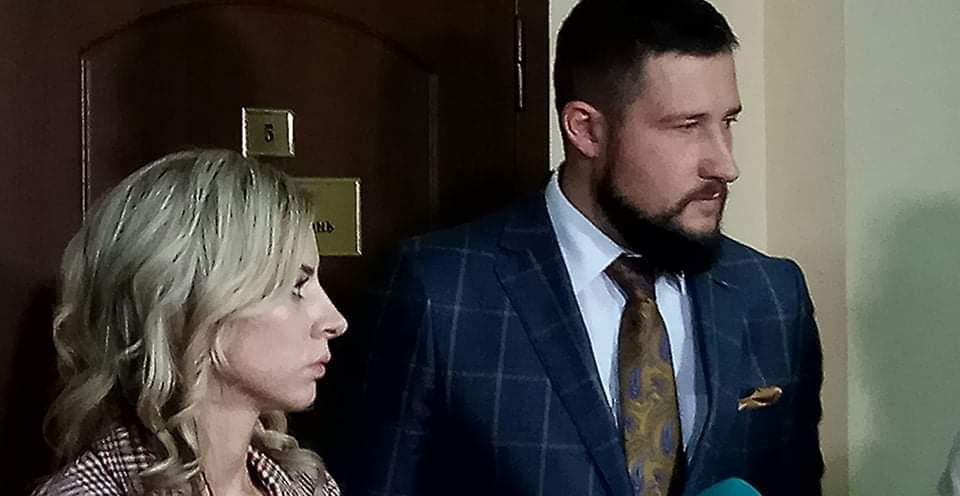 Звільнений під заставу містобудівник Беккер звинуватив прокуратуру в вибиванні свідчень