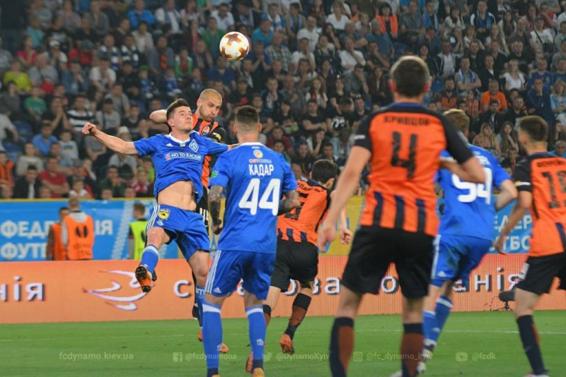 Динамо - Шахтер 0-2: видео голов и обзор матча
