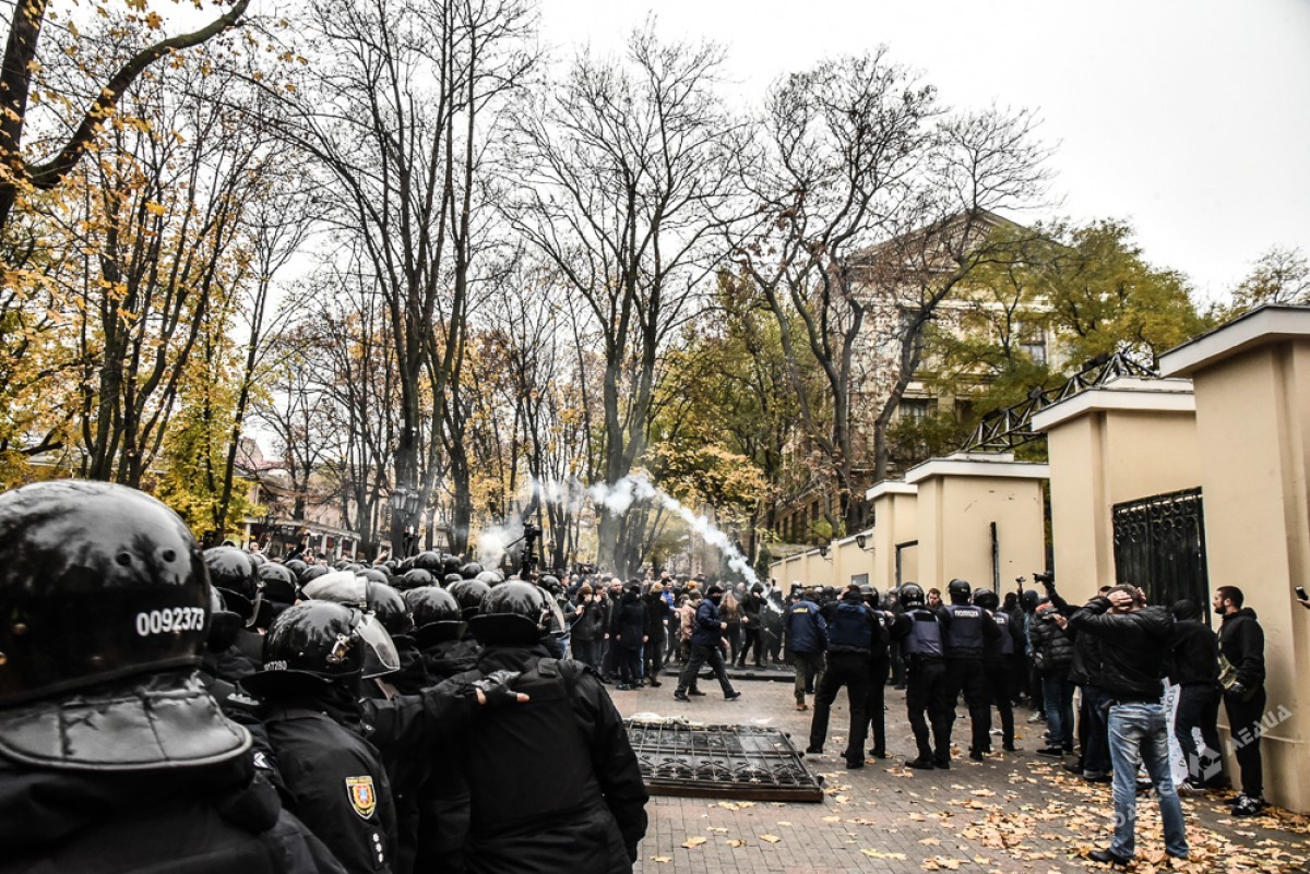 Потасовка в горсаду Одессы: радикалы могут иметь отношение к Kadorr