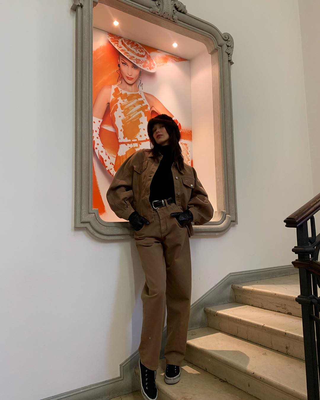 Естественный отбор: топ-3 способа "приручить" бежевый оттенок от Беллы Хадид