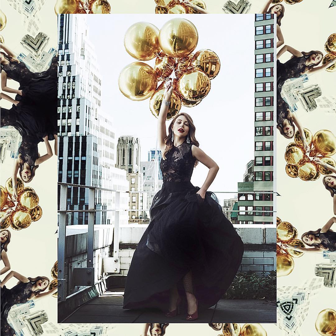 Тіна Кароль зачарувала повітряною сукнею від українського дизайнера