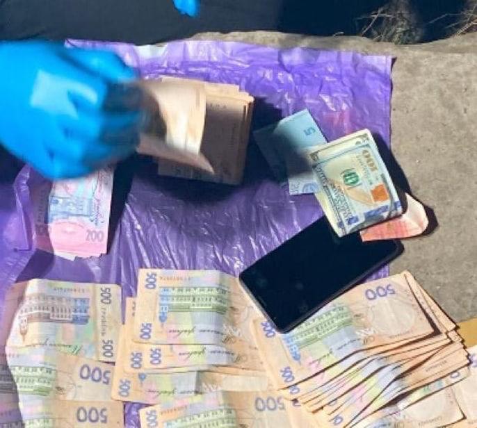 Требовали 800 тысяч долларов "долга": в Киеве банда похитила юриста