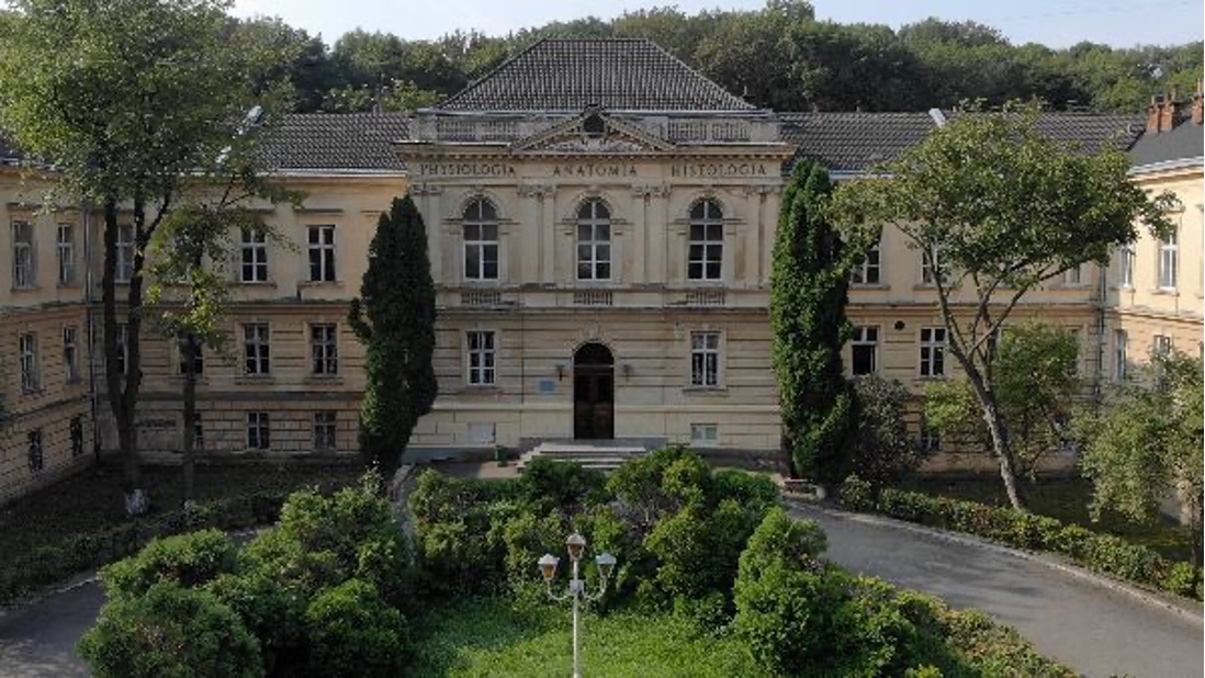 Где учиться на врача в 2021 году: ТОП-5 медуниверситетов Украины