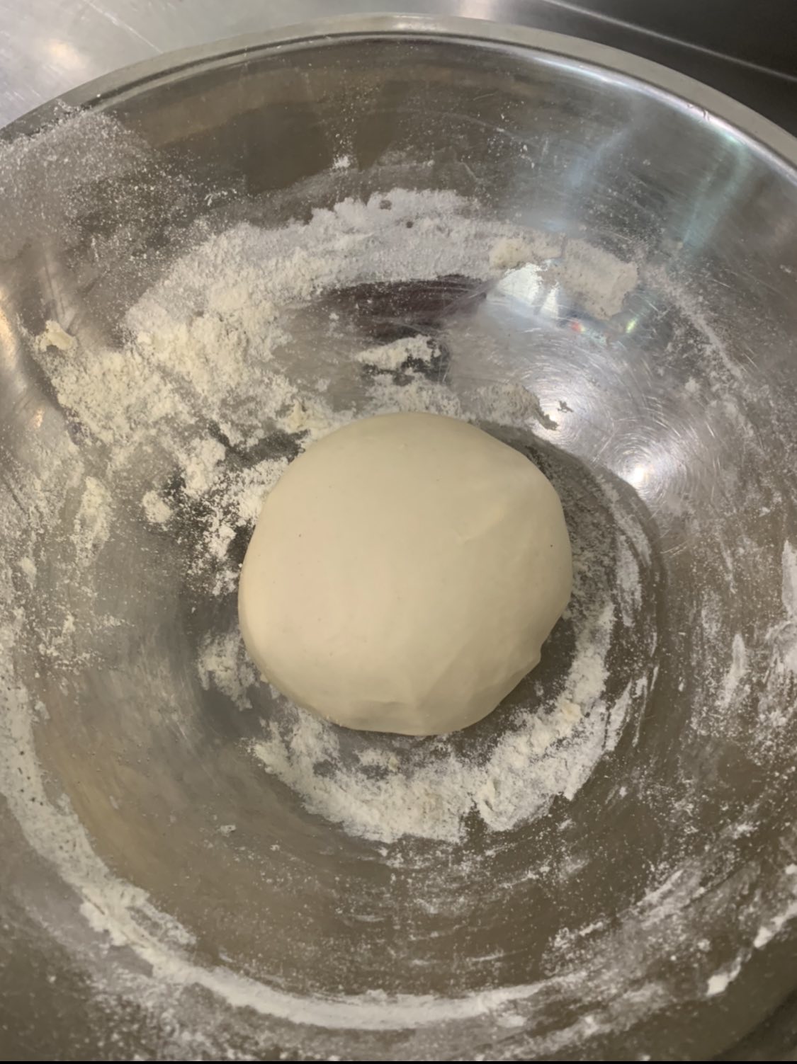 Шеф-повар поделился секретом идеального теста для пиццы: будет как в ресторане